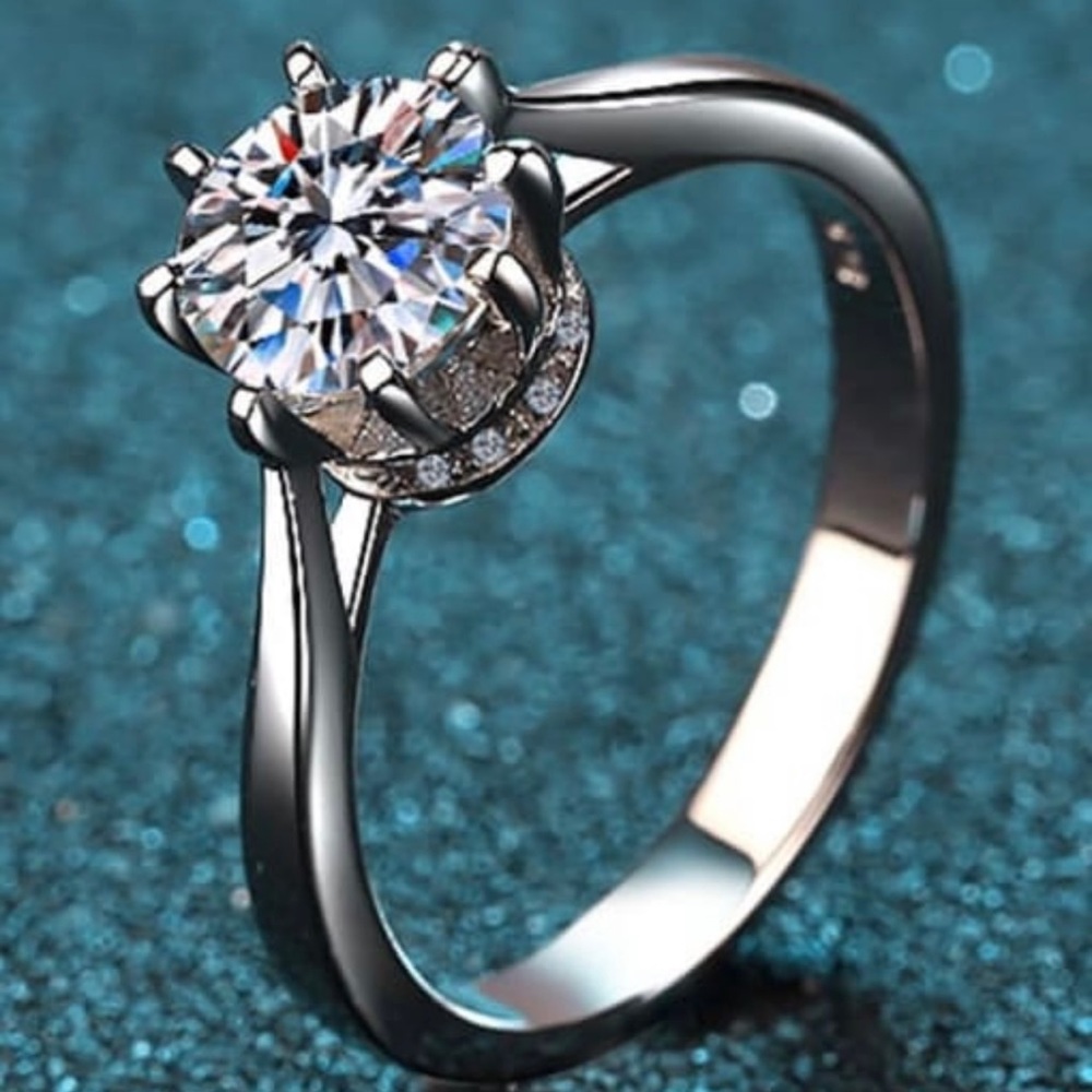 Natural Moissanite Solid 925 Sterling Silver Ring